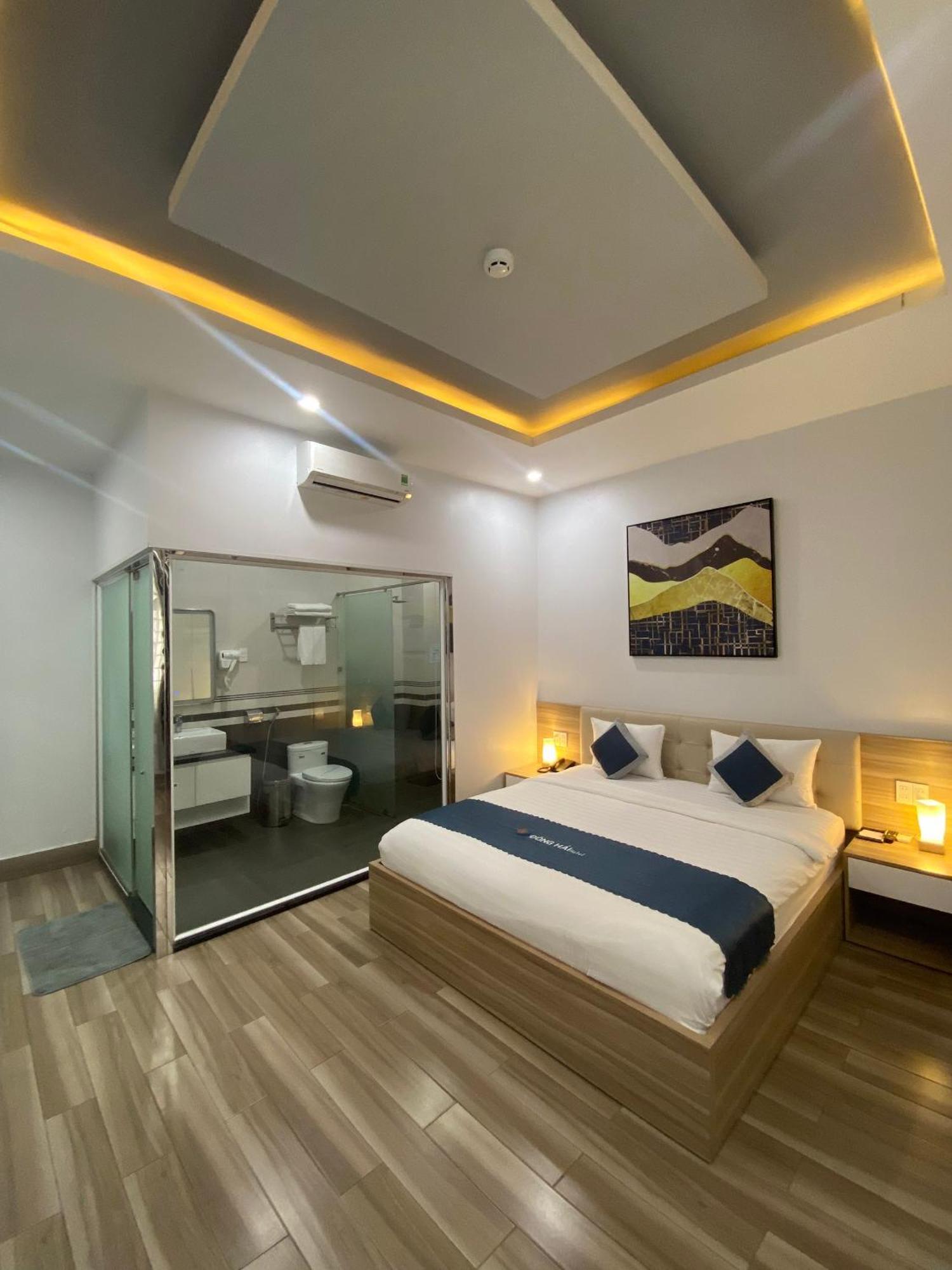 Dong Hai Hotel _ Rạch Giá Exterior foto